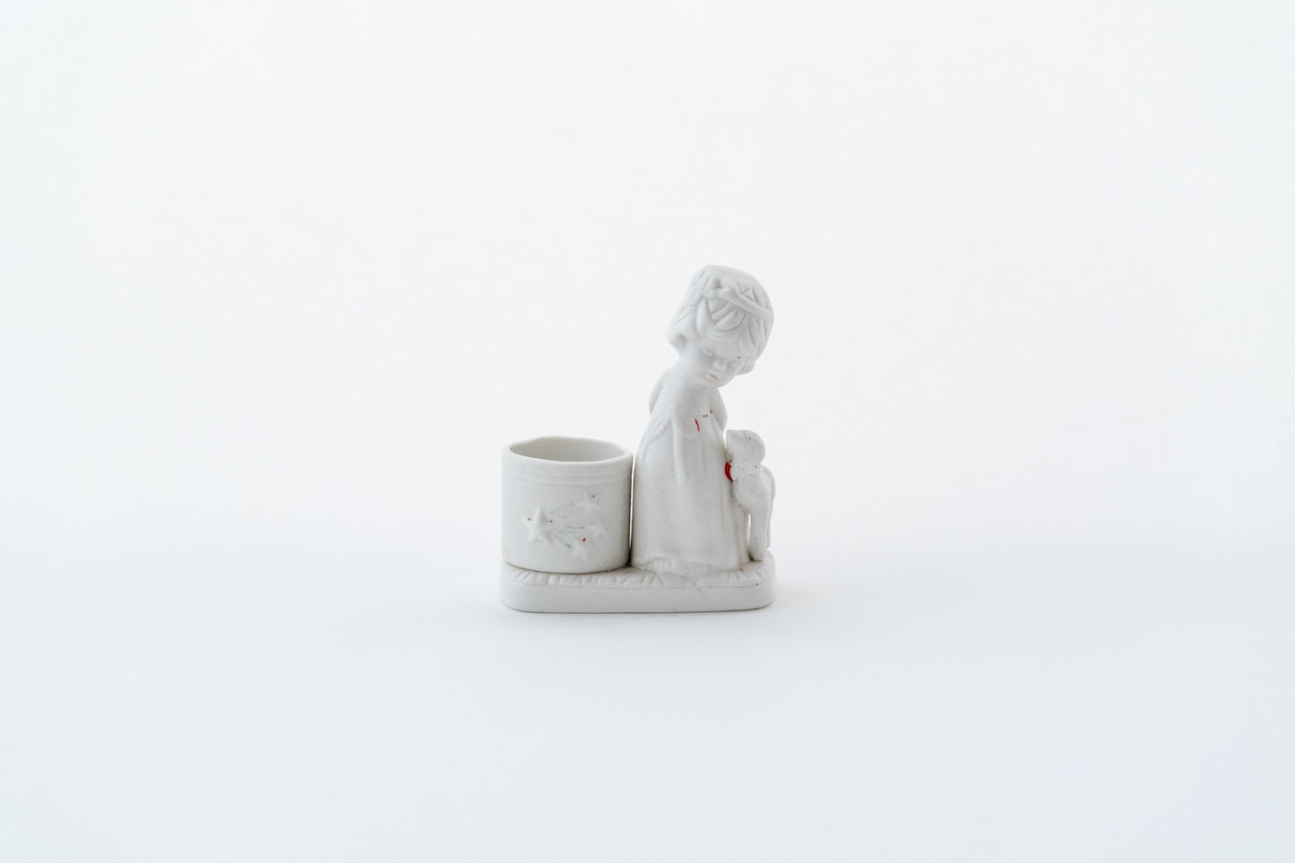 Ceramic figurine of a girl